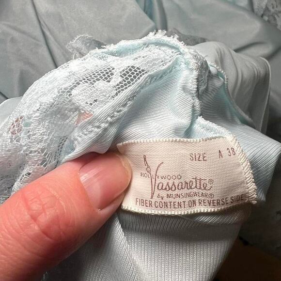 Vintage hollywood vassarette baby blue - Picture 3 of 3